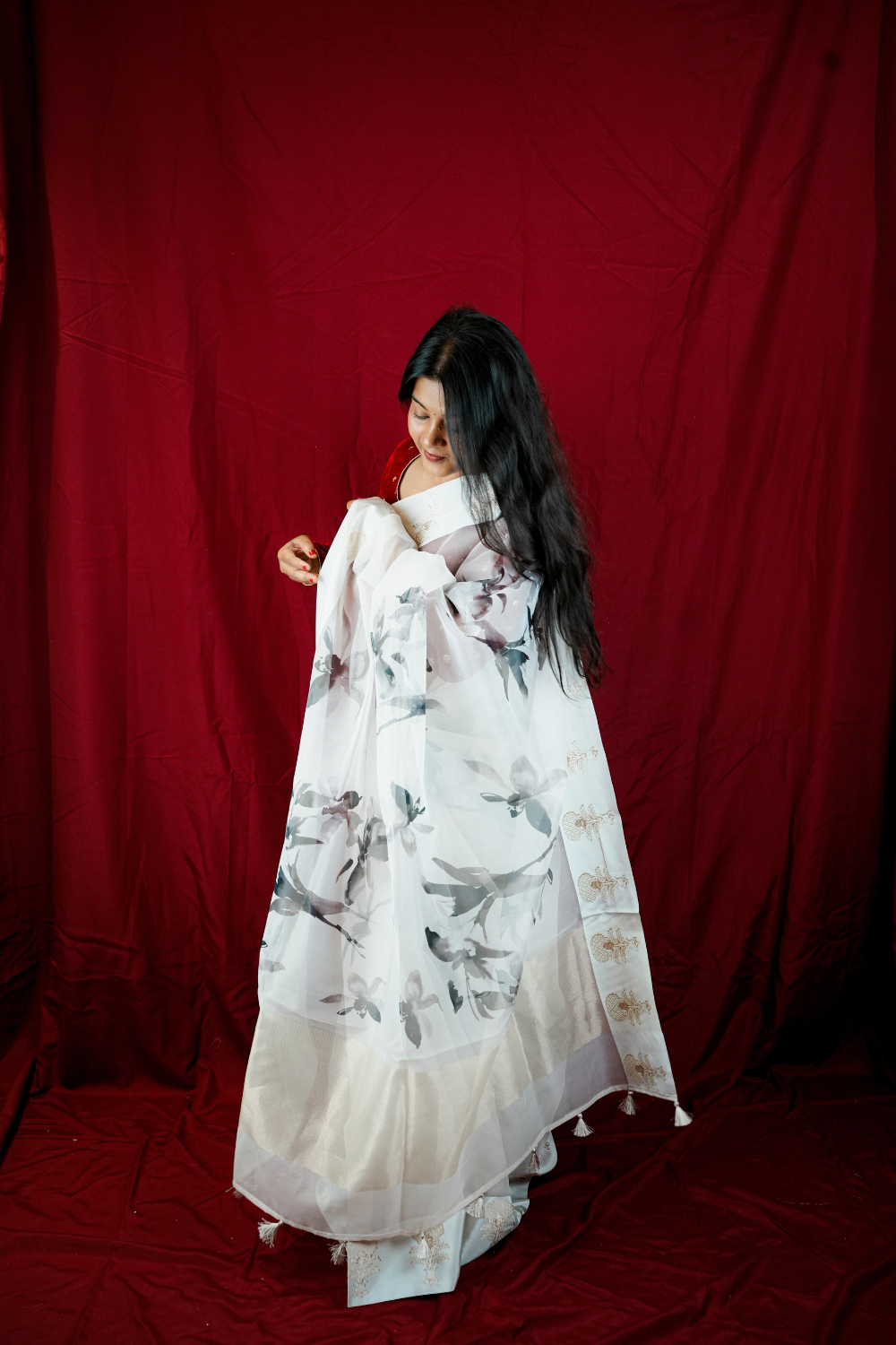 Shivanshi (white)