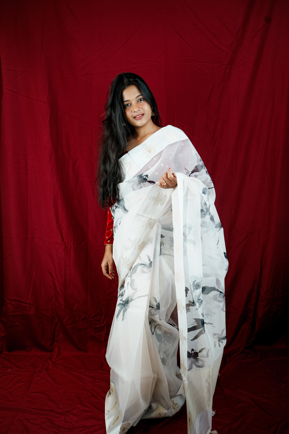 Shivanshi (white)