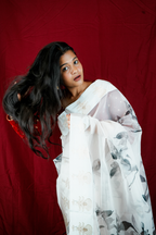 Shivanshi (white)