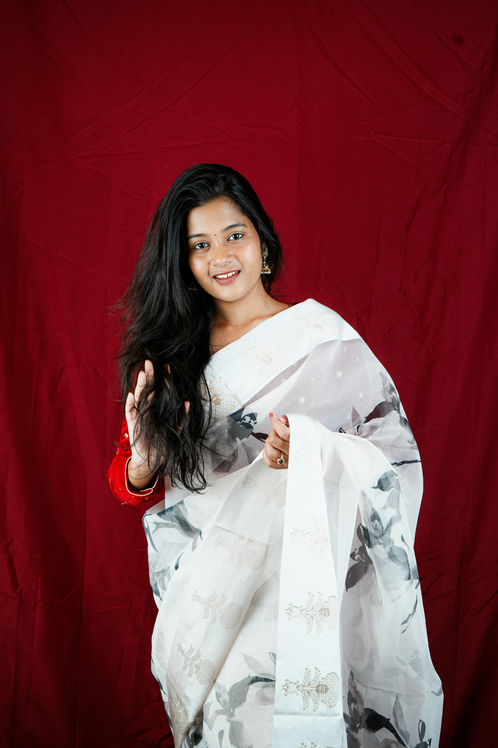 Shivanshi (white)
