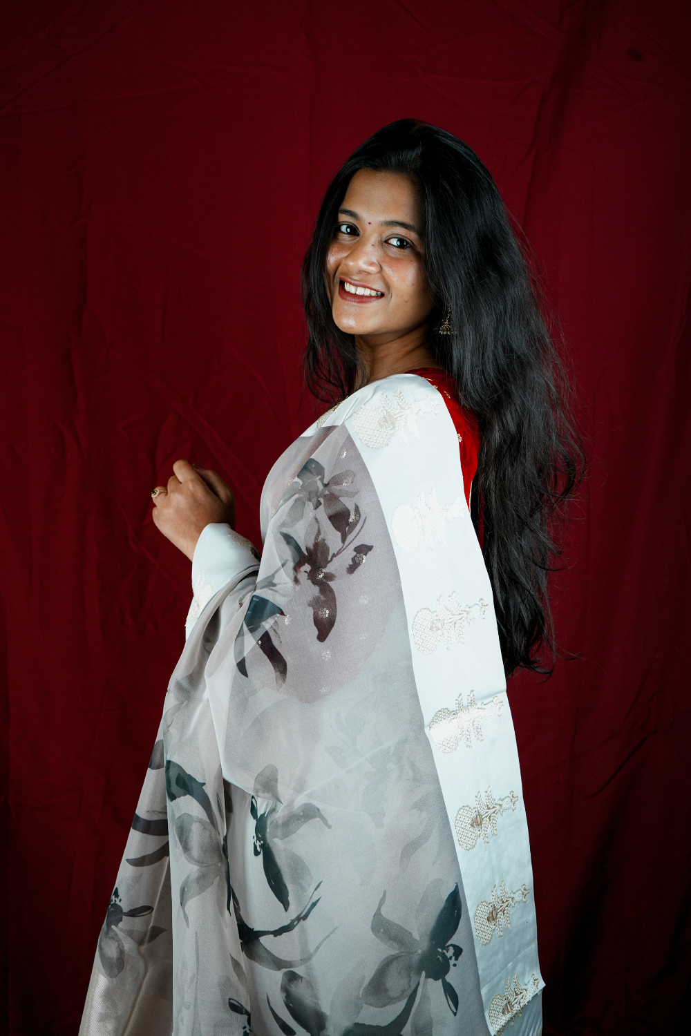 Shivanshi (Grey)