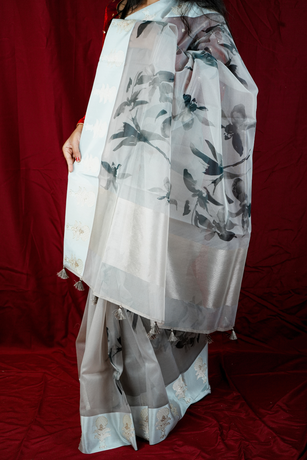Shivanshi (Grey)