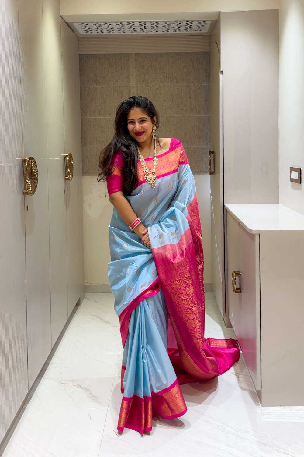 Neelmayura