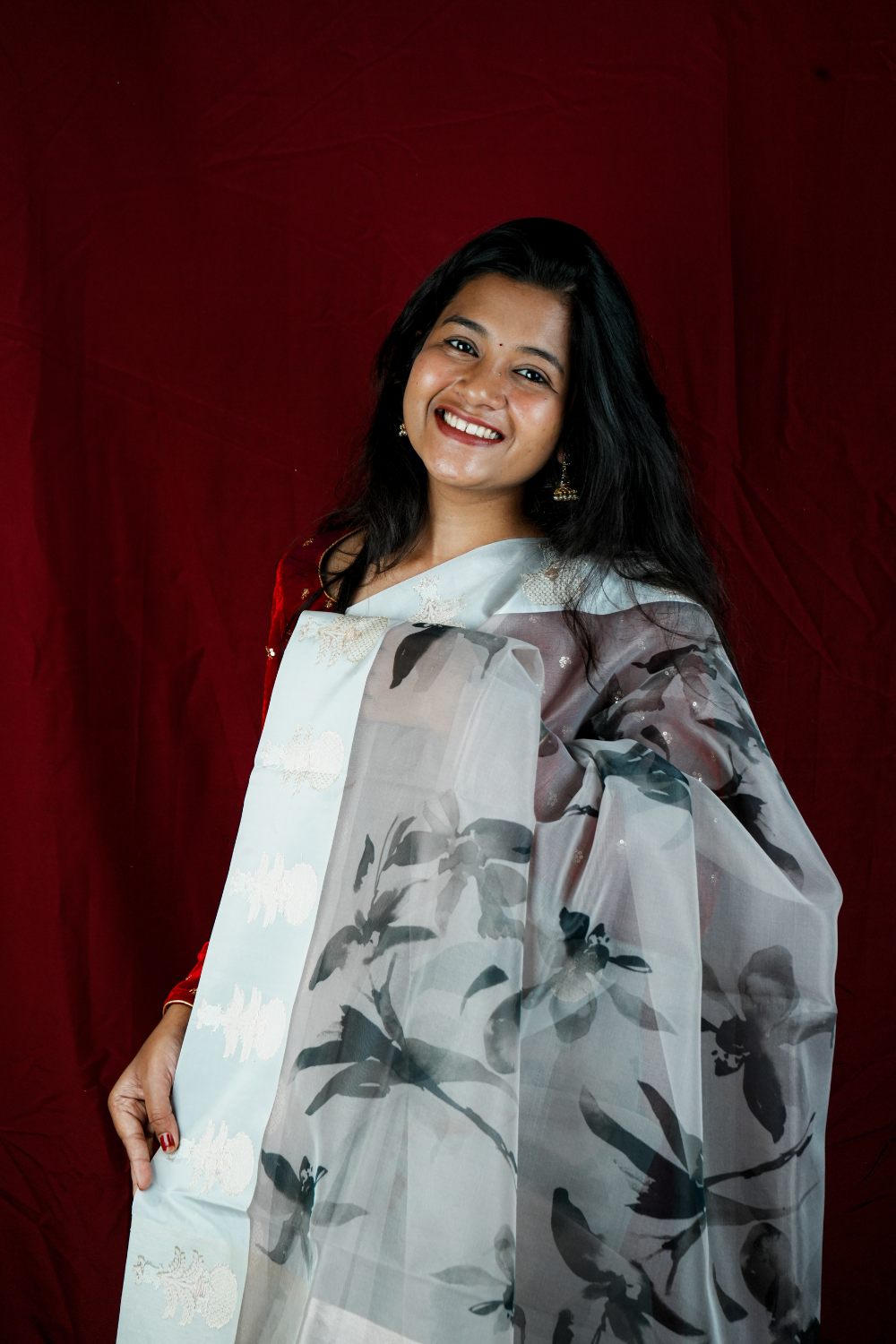 Shivanshi (Grey)
