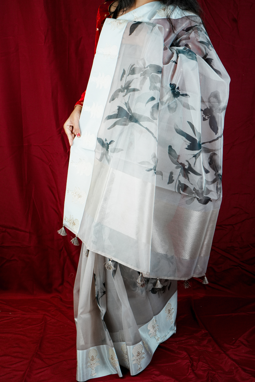 Shivanshi (Grey)