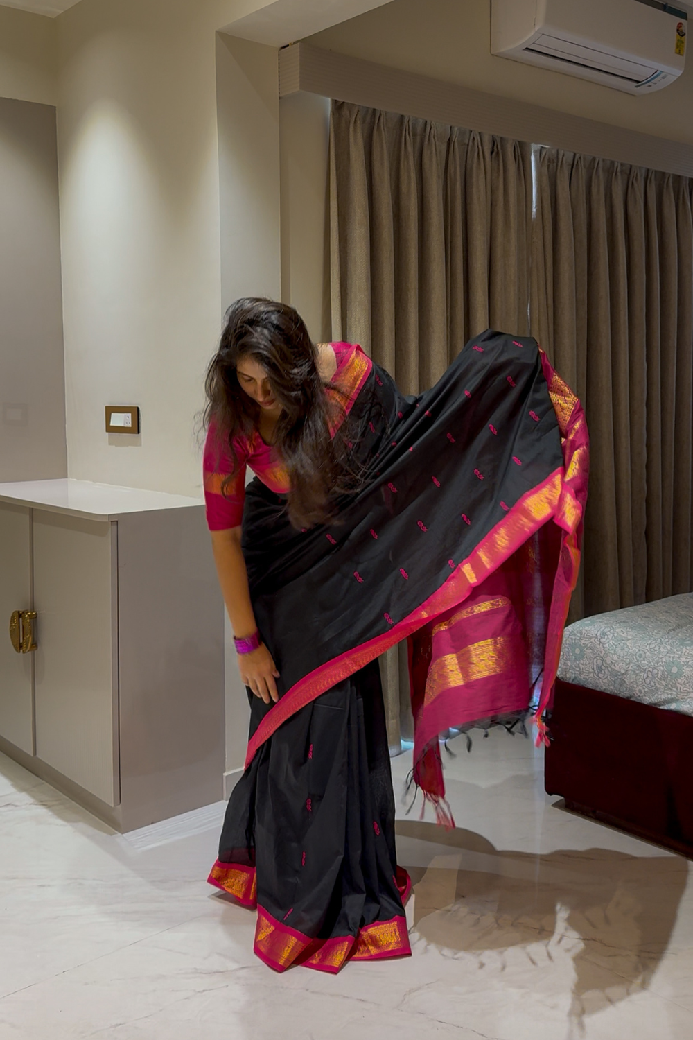 Kaali Patang