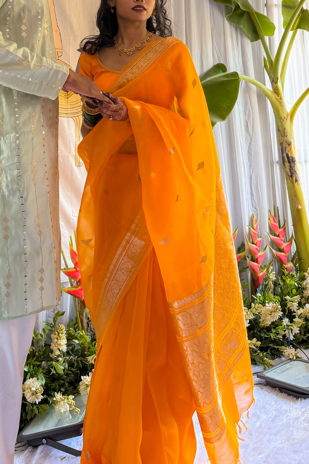 Radha-Raani (Colour can be customisable)