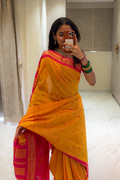 Rakhumai (Yellow / Pink)
